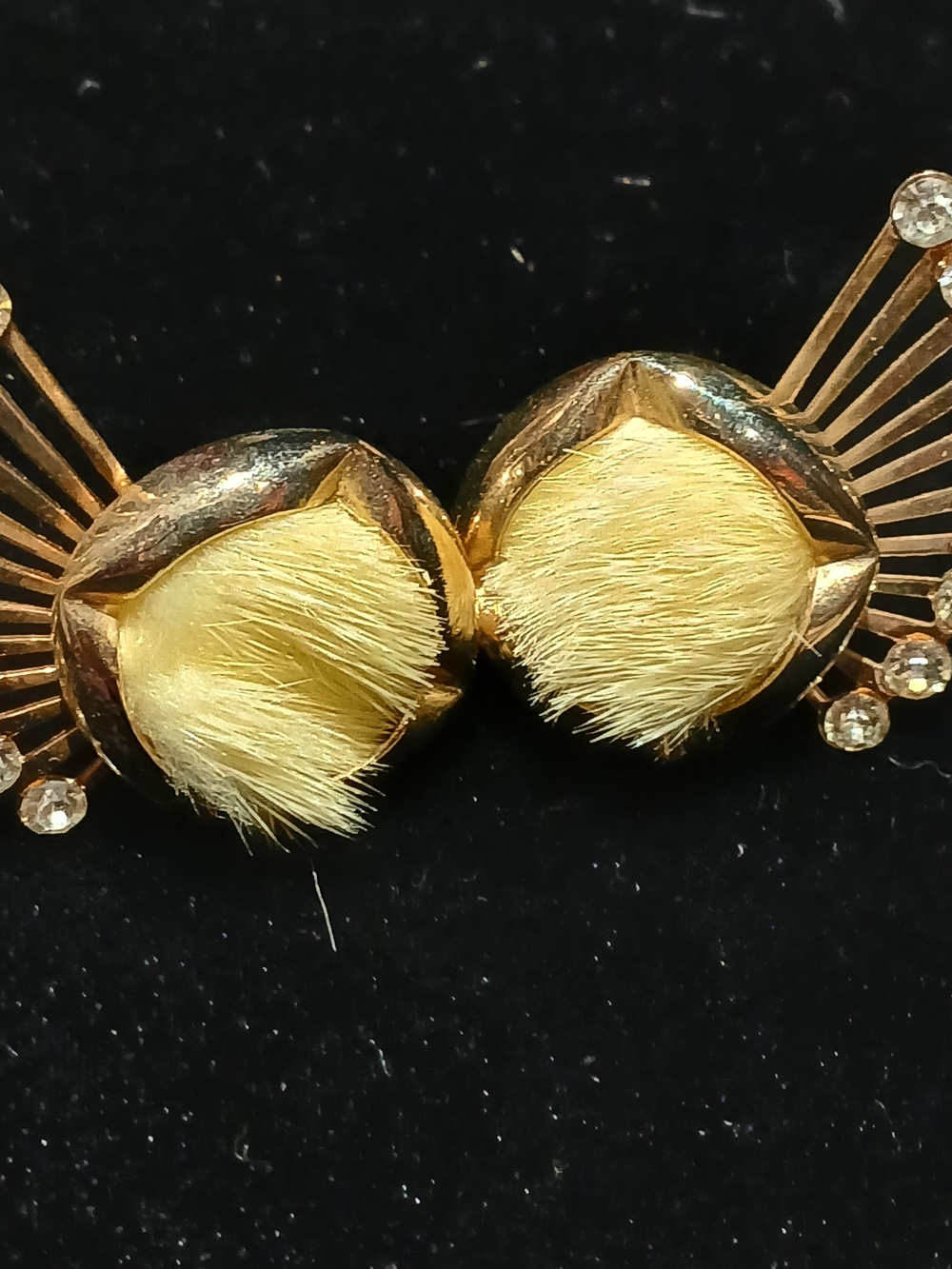 Vintage MCM Gold-Tone Yellow Fur Accent Women's Clip-On Earrings